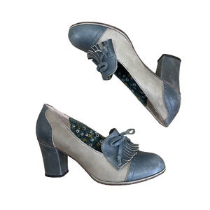 Seychelles Low Heel Closed Toe Tassels With Bow Floral Detail Women Shoe Size